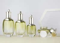 Ensemble de flacons de soin de la peau en verre ovale dégradé de luxe, plusieurs couleurs, bouchon pompe, flacon de lotion, sérum, crème, emballage cosmétique, logo personnalisé