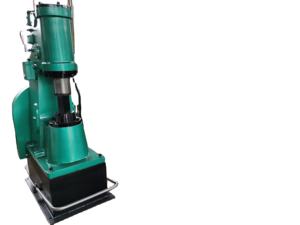 Martillo de forja de máquina de martillo de aire de alta precisión con 12 meses de garantía - Product Image 4