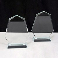 Plaque de récompense personnalisée en cristal vierge avec base transparente MH-T79