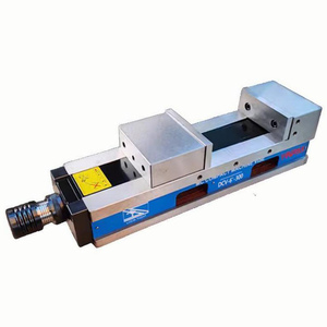 Centre d'usinage CNC de précision <span class=keywords><strong>clé</strong></span> <span class=keywords><strong>plate</strong></span> mécanique hydraulique <span class=keywords><strong>pneumatique</strong></span> étau de pression de suralimentation MC pression de suralimentation hydraulique - Product Image 5