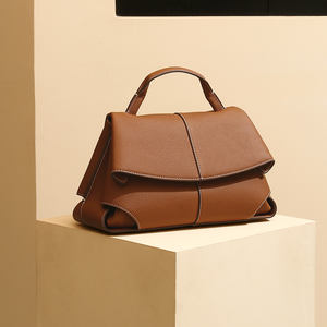 中国供应商直销 <span class=keywords><strong>2026</strong></span> 新款品牌设计高品质女式手袋复古女士真皮女包 - Product Image 2