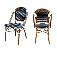 Französischer Retro-Amerikanischer Landhausstil PE-Rattan Outdoor Esstisch-Stuhl-Set Wasserdicht Sonnenbeständig UV-Schutz für den Garten