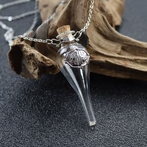 Vente flash - Pendentif bouteille magique transparente pour vœux |   Flacon en <span class=keywords><strong>verre</strong></span> 20x60mm avec bouchon en liège et chaîne en acier inoxydable de 60cm - Product Image 6