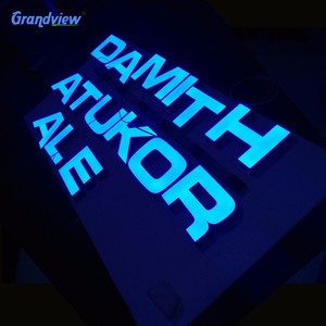 Letrero Luminoso <span class=keywords><strong>LED</strong></span> 3D Personalizado <span class=keywords><strong>con</strong></span> <span class=keywords><strong>Caja</strong></span> <span class=keywords><strong>de</strong></span> Luz Dinámica RGB para Centros Comerciales, Empresas y Escuelas - Publicidad Interior/Exterior - Product Image 1
