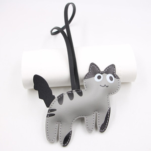 กระเป๋าเป้สะพายหลังหนังวัวลูกแมวน่ารักเครื่องประดับ PU พิมพ์ดิจิตอลสำหรับเพื่อนบ้านลูกแมวเสื้อผ้าเครื่องประดับกระเป๋า - Product Image 4