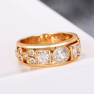 Anello con design geometrico a cerchio e quadrato, anello creativo da dito per uomo e donna - Product Image 6