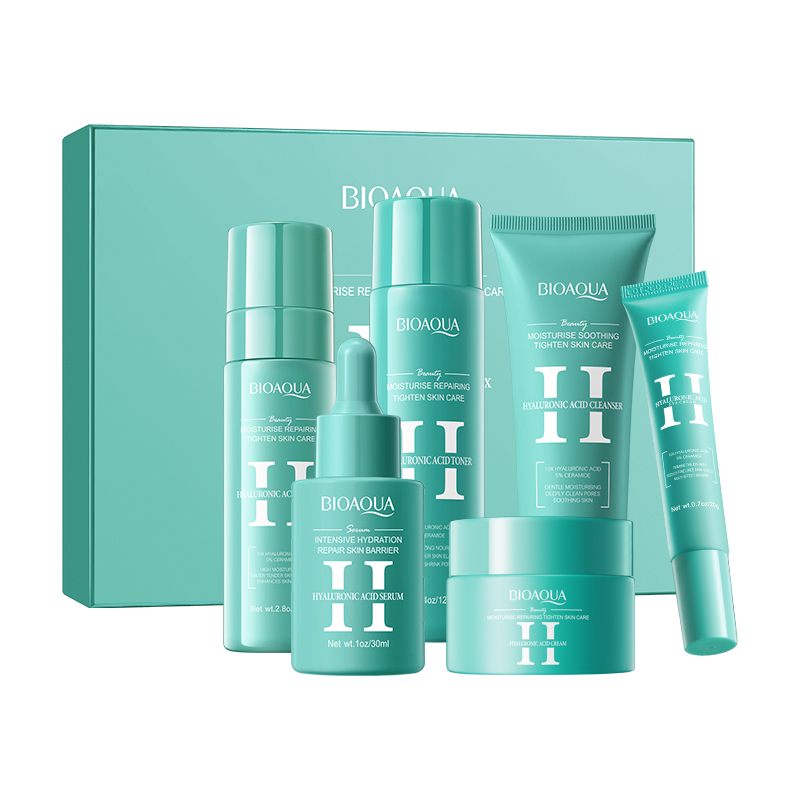 Aura AQUAGE BASIC SKIN CARE SERIES 2個セット Aura AQUAGE BASIC SKIN CARE SERIES 2個セット