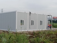 Maison conteneur démontable à plat, anti-sismique, à assemblage rapide, préfabriquée pour les secours en cas d'urgence et les abris temporaires