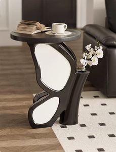 Mesa de Centro de Estilo Antiguo con Borde de Mariposa Creativo, Decoración Retro para Sala de Estar, Dormitorio, Mesa de Noche - Product Image 1