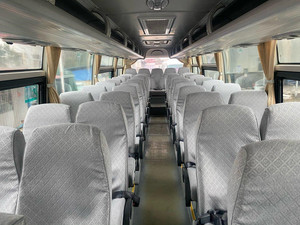Autobús de Pasajeros Yu Tong, el Más Vendido y de Alta Calidad, con 45-50 Asientos, Vehículos de Transporte de Pasajeros en Grupo a la Venta - Product Image 2