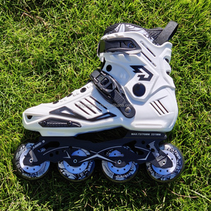 2025 jingying người đàn ông chuyên nghiệp của PU <span class=keywords><strong>Inline</strong></span> tốc độ con lăn <span class=keywords><strong>Skate</strong></span> tùy chỉnh 4 bánh xe hợp kim nhôm khung có thể điều chỉnh chúng tôi người lớn ngoài trời - Product Image 1