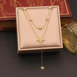 Collana <span class=keywords><strong>con</strong></span> Stella a Otto Punte <span class=keywords><strong>in</strong></span> Acciaio Inossidabile Incastonata di Diamanti per Donne, Catena Regolabile per Clavicola <span class=keywords><strong>con</strong></span> Piccole Perle Dorate - Product Image 5