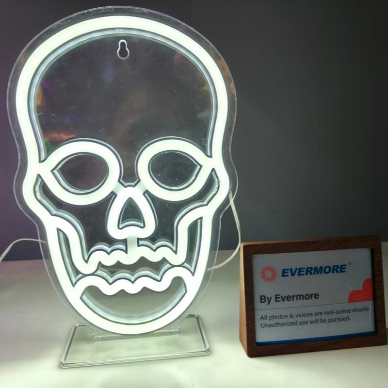 2025 New Cross-border LED Christmas Halloween Acrylic Neon Light Indoor Styling Atmosphere Light Skull Neon Light