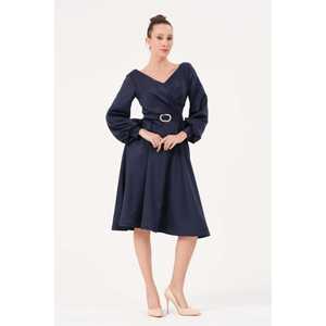 Elegante Vestido de Noche de Satén con Cuello en V y Corte en A, con Cintura Ajustable con Lazo, Ajuste Natural, Color Polvo, para Ocasiones Formales - Product Image 3