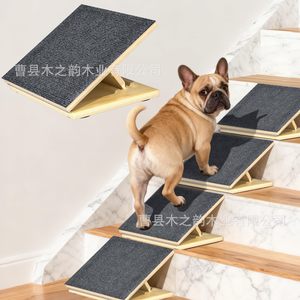 Escalera de madera para mascotas, escalones antideslizantes para perros con almohadillas protectoras, ángulo ajustable, escalera auxiliar para uso en interiores - Product Image 1