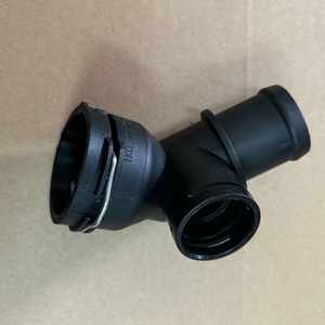 Conector en T para Manguera de Refrigerante Vw 1K0122291AD para Passat, Magotan, Touran, Golf, Sagitar, Superb, Yeti - Product Image 1