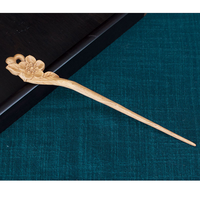 Vente en gros de bâtonnets à cheveux en bois personnalisés avec logo, épingles à cheveux en bois sculptées à la main, fournisseur d'accessoires pour cheveux en vrac pour femmes
