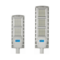 Lampadaire solaire LED haute luminosité 200W-300W IP67 avec service de support complet pour l'éclairage des routes, des autoroutes et des zones publiques
