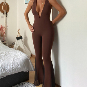 Mono casual sexy sin mangas con cuello en V para mujer, espalda abierta, bajo de malla, pierna acampanada, ajuste regular, alta elasticidad, color liso, primavera/verano - Product Image 1