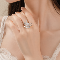 Bague ajustable en acier inoxydable plaqué or 18 carats avec élément nœud, motif cœur mignon et zircon, style statement