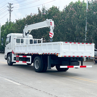 Offre Spéciale de grue à flèche télescopique Dongfeng de 8 tonnes grue montée sur camion manipulateur de grue de camion hydraulique avec télécommande
