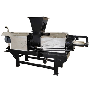 Machine de déshydratation de fumier animal la plus populaire Machine de broyage de fumier de bouse de vache - Product Image 6