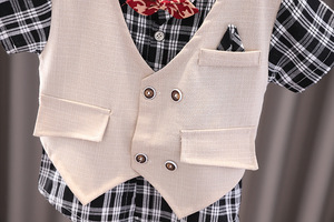 Nuovo <span class=keywords><strong>Set</strong></span> di Abbigliamento da Gentiluomo per Bambino, Camicia a Maniche Corte con Papillon e Pantaloncini, 2 Pezzi, Stampa a Quadri per il Ritorno a Scuola, per 1-6 Anni - Product Image 6