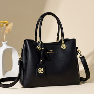 กระเป๋าสะพายข้างดีไซน์ใหม่ทันสมัย คุณภาพสูง หนัง PU กระเป๋าสะพายไหล่ กระเป๋าถือลำลองสุดหรูสำหรับผู้หญิง - Product Image 1