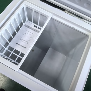 Congelador Doméstico Pequeño de Una Puerta con Apertura Superior de 92L - Product Image 6