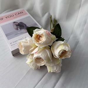 Elegante Ramo de Rosas Artificiales de Bulgaria con Efecto Seco, Realistas, de Poliéster y Plástico, para el Hogar, Sala de Estar, Florero - Product Image 1