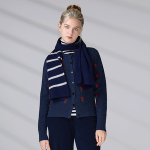 Bufanda de Invierno Personalizada Unisex de Lana y Cachemira, Azul Marino a Rayas, Tejido de Punto Acanalado, Bufanda Larga para Hombre y Mujer - Product Image 3