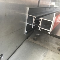 Sierra de Corte de Precisión CNC Integrada de Doble Cabezal con Alimentación Automática para Perfil de Aluminio
