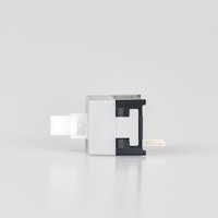 Interrupteur à bouton-poussoir tactile autobloquant 7x7mm DIP 3 broches 12V 0.05A 3 broches 12.4mm de hauteur Boîtier en PC ignifuge Contact en cuivre