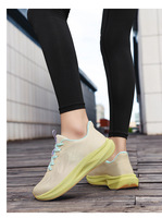 Sneakers unisexes en mesh, lacets, respirantes, semelle épaisse, légères, confortables, chaussures de marche décontractées