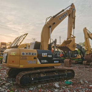 Excavadora Usada Casi Nueva de 23 Toneladas, Cat 323D de Segunda Mano con Pocas Horas de Trabajo en Buen Estado, Disponible en Stock - Product Image 2