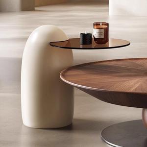 <span class=keywords><strong>Table</strong></span> Basse/à Thé Moderne Minimaliste <span class=keywords><strong>de</strong></span> Luxe Léger en Bois, Style Soucoupe Volante, avec Rangement, Durable et Facile à Nettoyer pour Hôtels et Maisons Haut <span class=keywords><strong>de</strong></span> Gamme - Product Image 4