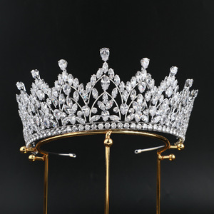 Diadème de princesse pour bal de promo, accessoires de cheveux de mariée avec zircone cubique en cuivre, couronnes et guirlandes en zircon pour femmes - Product Image 3