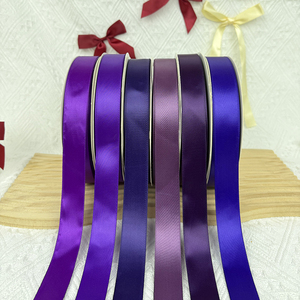 Nastro in Raso di Poliestere Intrecciato di Lusso da 1 Pollice, 100 Iarde, Ecologico, Durevole, Personalizzabile per Decorazioni Natalizie e di San Valentino - Product Image 3