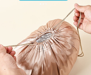 Sac de rangement en satin avec cordon de serrage et logo personnalisé, sac en satin pour sac à main, sac fourre-tout - Product Image 4
