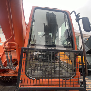 Excavatrice sur chenilles hydraulique DOOSAN DH420LC-7 d'occasion, 42 tonnes, pour travaux miniers et de construction - Product Image 6