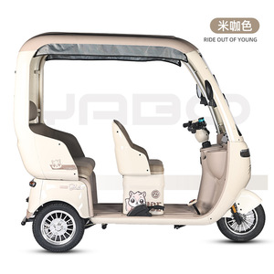 Triciclo Eléctrico Totalmente Cerrado, 60-72V, Alcance de 50 km, Capacidad de Subida de 35 Grados, Peso de 150 kg, Color Blanco y Rojo - Product Image 2