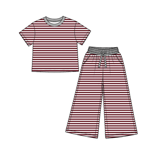 T-shirt et short pour bébé fille, 2 pièces, certifiés CPC et CPSIA, personnalisés, avec motif de lettres de mascotte d'équipe, imprimé à rayures colorées, décontractés, respirants, pour l'été - Product Image 4