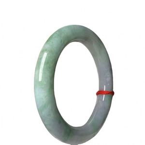 Commercio all'ingrosso della fabbrica di giadeite naturale Myanmar A- Type <span class=keywords><strong>giada</strong></span> delicata primavera colore rotondo barra di <span class=keywords><strong>giada</strong></span> <span class=keywords><strong>bracciale</strong></span> all'ingrosso con certificato - Product Image 5
