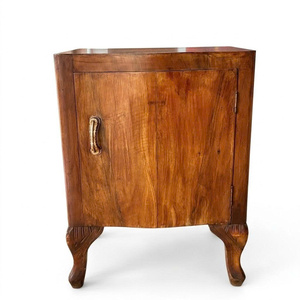 Mesitas de Noche de Madera Maciza Vintage, Mesitas de Noche Rústicas con Almacenamiento, Muebles de Dormitorio Antiguos, Diseño Curvo en la Parte Delantera, Patas Talladas - Product Image 1