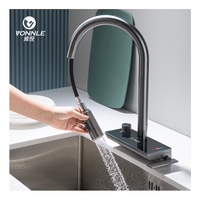 Robinet de cuisine à affichage numérique à poignée unique pour eau chaude et froide Robinet d'évier de bassin cascade de Table de style classique Choix populaire