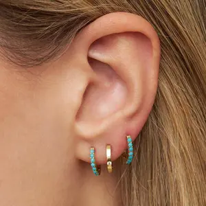 Promotion Nano <span class=keywords><strong>turquoise</strong></span> <span class=keywords><strong>boucle</strong></span> <span class=keywords><strong>d</strong></span>'<span class=keywords><strong>oreille</strong></span> pour femmes bijoux de mode minimaux mignon petit cz cerceau dernière conception boucles <span class=keywords><strong>d</strong></span>'oreilles - Product Image 1