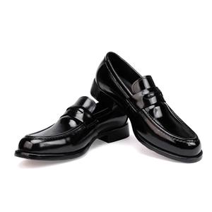 Zapatos Formales de Negocios de Cuero Genuino Premium para Hombre, Hechos a Mano, Personalizados, Sin Cordones, Impermeables, Último Diseño de Otoño - Product Image 1