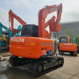 Mini-excavatrice sur chenilles de 7 tonnes, d'origine japonaise, d'occasion, Hitachi ZX70, livraison gratuite disponible, certificat CE et EPA - Product Image 2