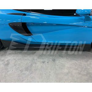 Faldones Laterales de Fibra de Carbono Seca Estilo OEM 600LT para McLaren 600LT - Product Image 4