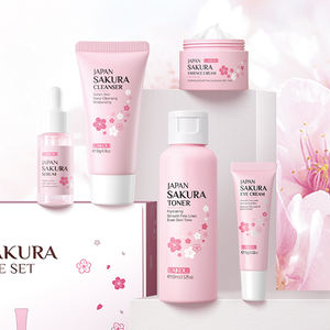 Etiqueta privada personalizada Anti-Acné Eliminador de manchas oscuras Juego de suero de tóner facial 5 piezas Cuidado DE LA PIEL Ingredientes de vitamina C Sakura Blanqueamiento DE LA PIEL - Product Image 2